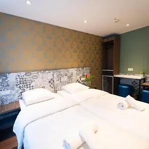  Otel The Old Nickel